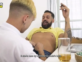 Young stallion takes on amator pornstar uncle