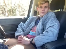 Solo pleasure on the road: raw and uncut gay car fun